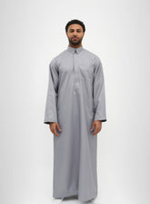 Signature Light Grey Qatari