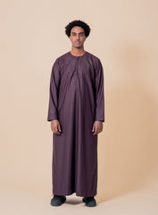 Essential Maroon Omani