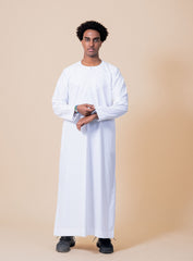 Essential White Omani