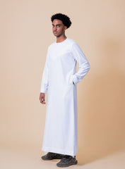 Essential White Omani