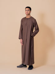 Essential Chocolate Brown Omani