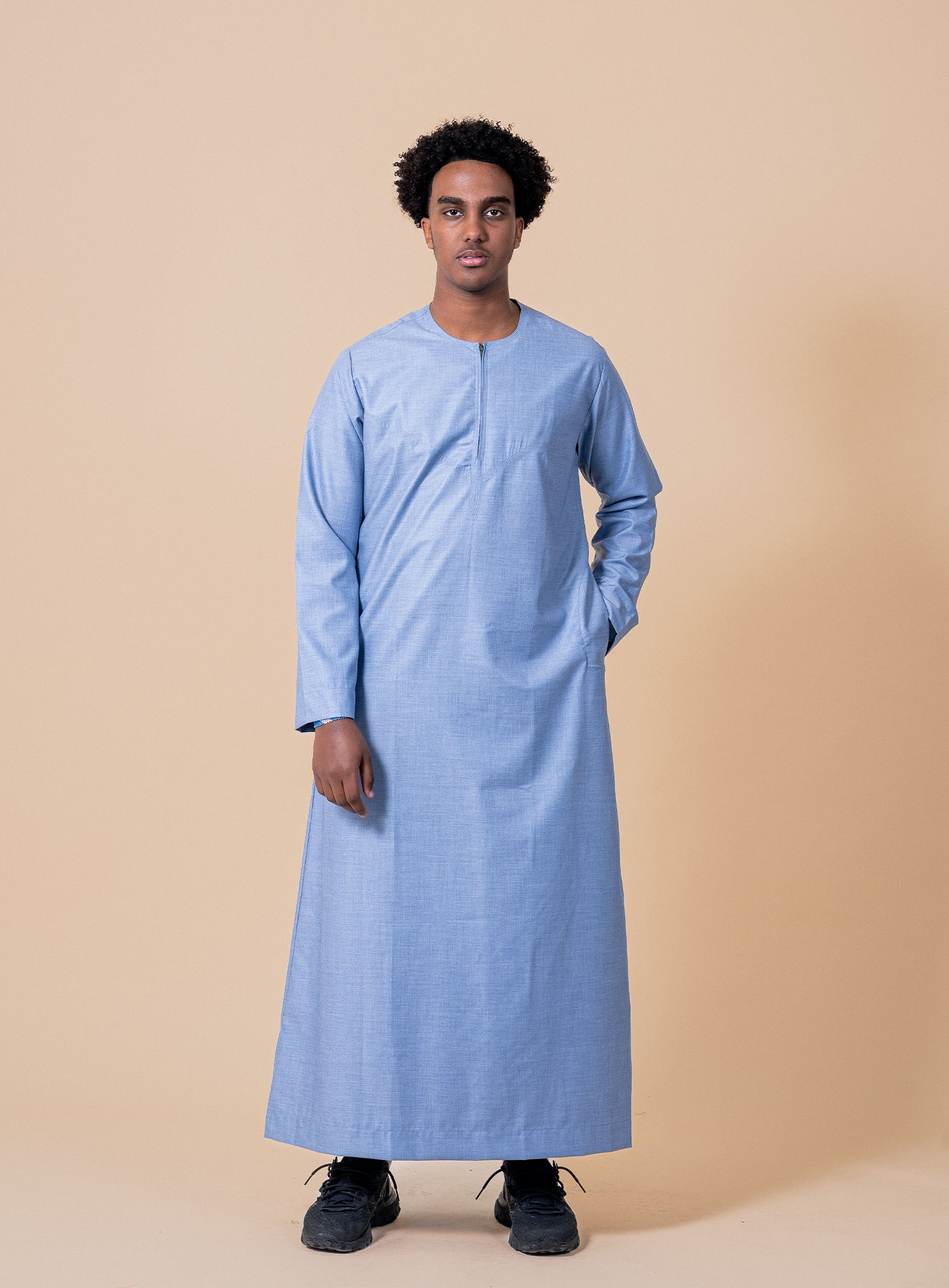 Essential Sky Blue Omani