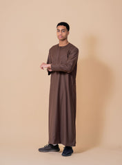 Essential Chocolate Brown Omani