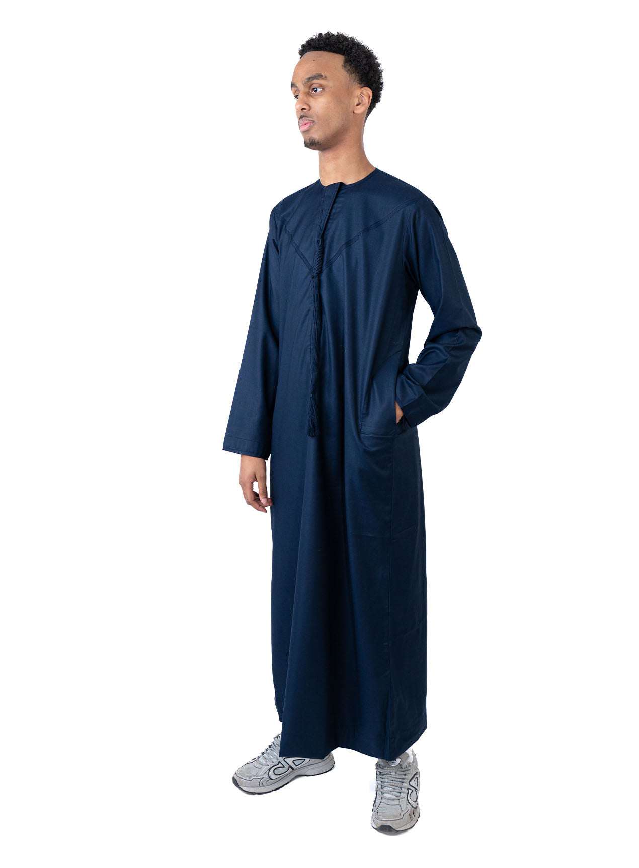 Essential Navy Blue Emirati