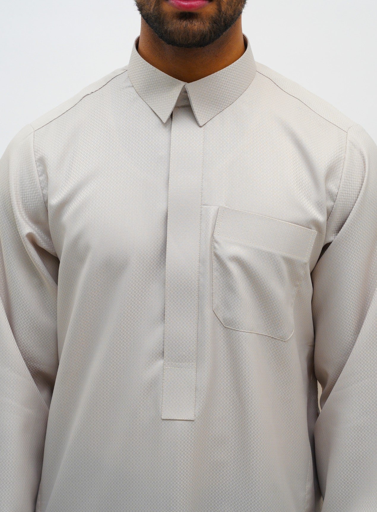 Signature Beige Qatari
