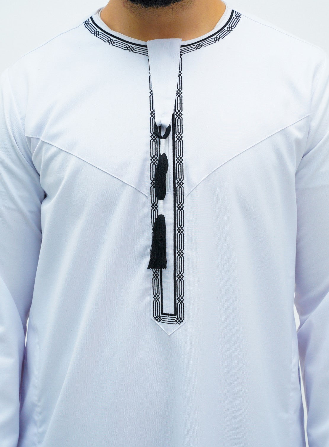 Emir White and Black Embroidered