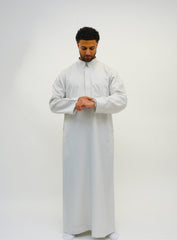 Signature Off-White Qatari