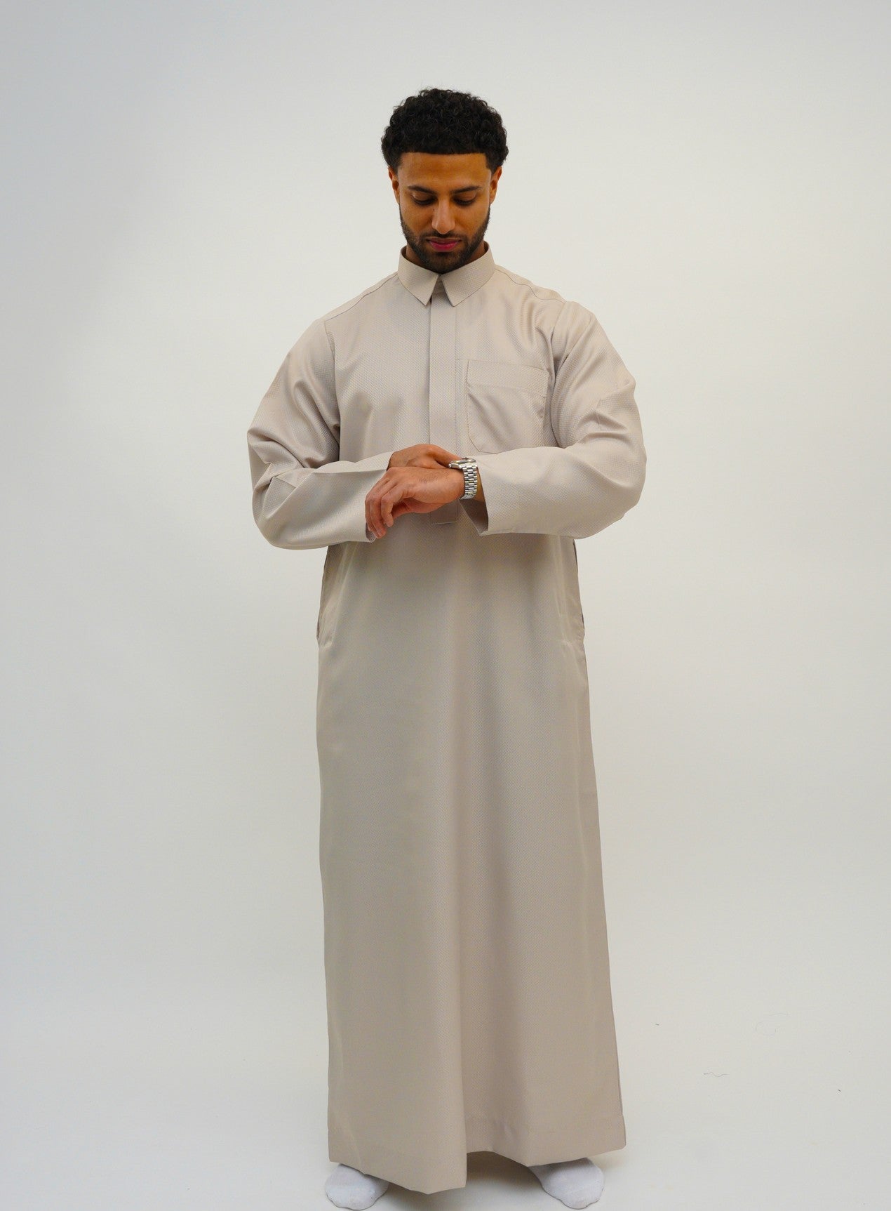 Signature Beige Qatari