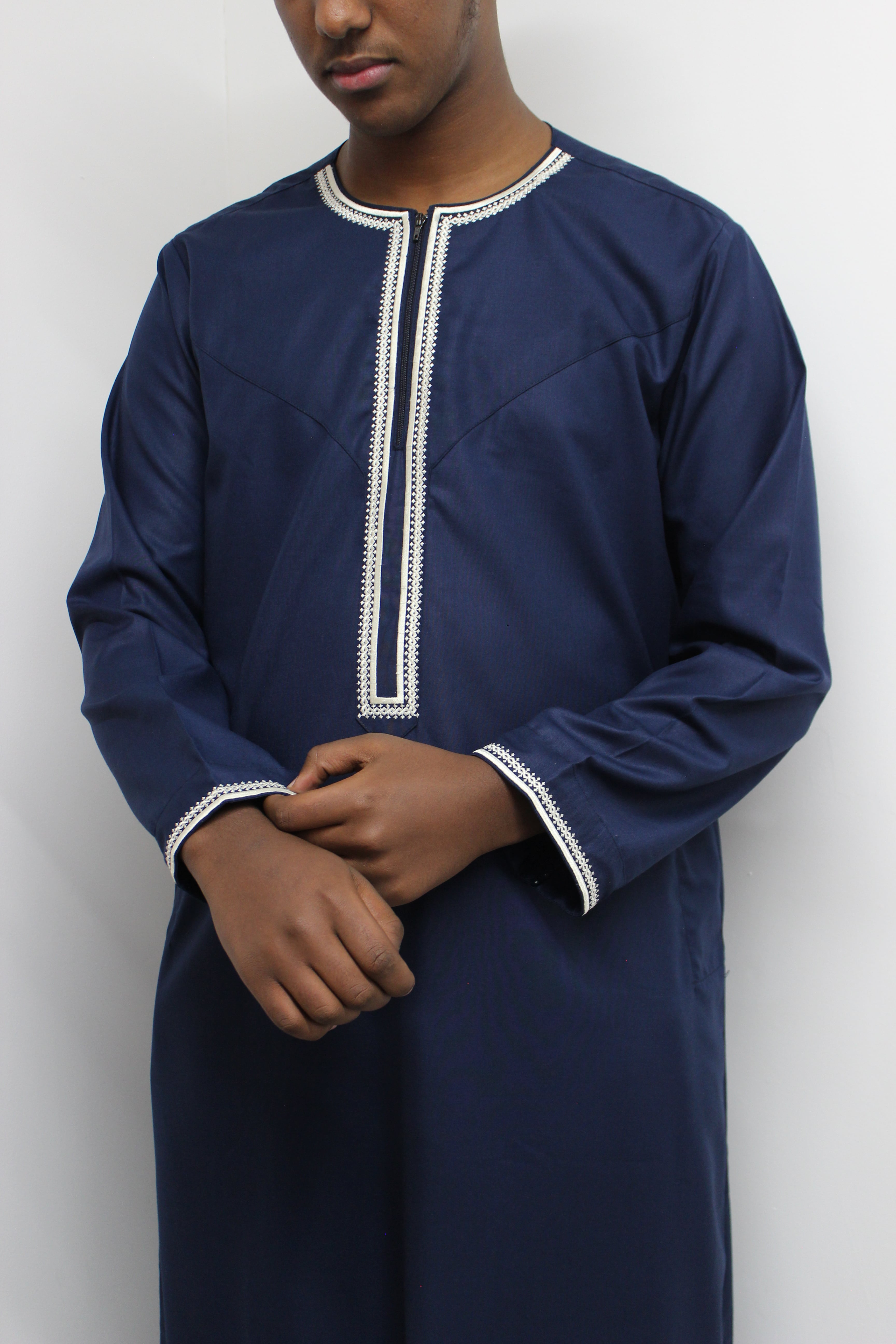 Royal Navy Blue Embroidered Omani - YunesThobes